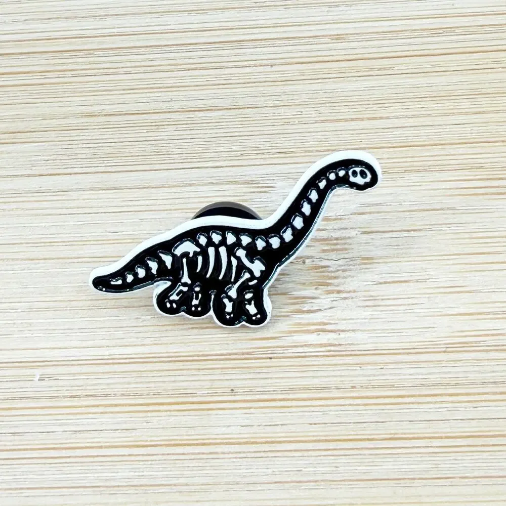 Brontosaurus Dinosaur Skeleton Enamel Pin: Fun Dino Lapel Pin